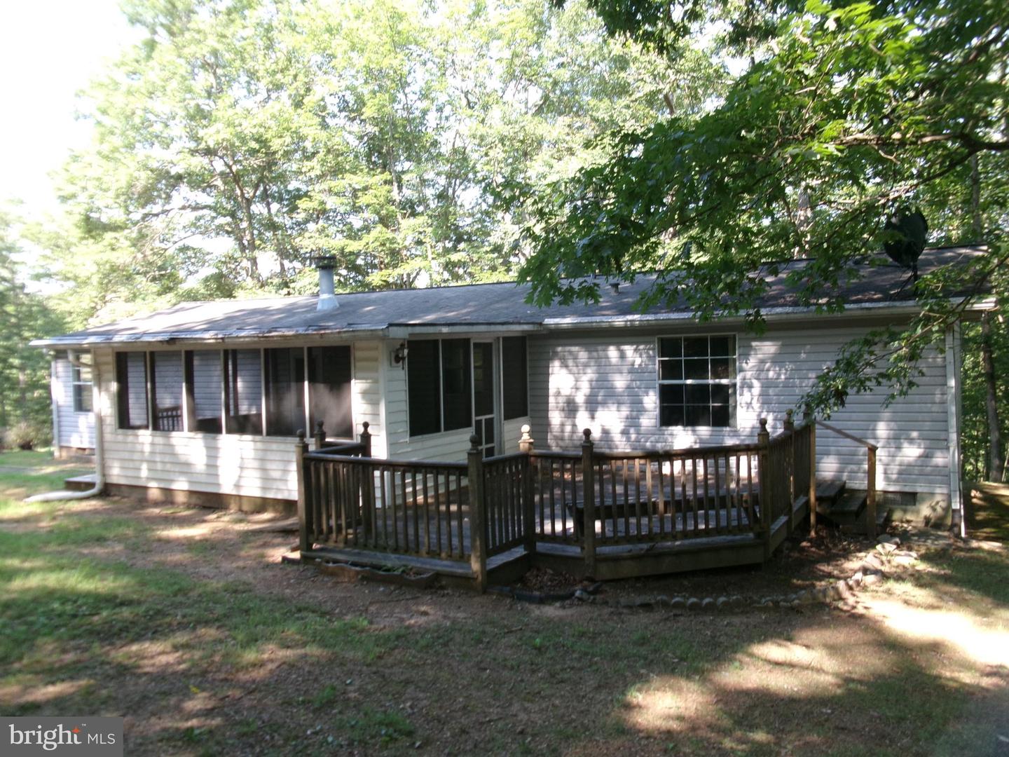 125 WHISPERING KNOLLS DR, WINCHESTER, Virginia 22603, 3 Bedrooms Bedrooms, ,2 BathroomsBathrooms,Residential,For sale,125 WHISPERING KNOLLS DR,VAFV2035146 MLS # VAFV2035146