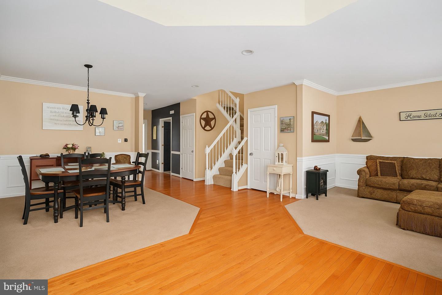 1112 PICKETT ST, FREDERICKSBURG, Virginia 22401, 5 Bedrooms Bedrooms, ,3 BathroomsBathrooms,Residential,For sale,1112 PICKETT ST,VAFB2008514 MLS # VAFB2008514