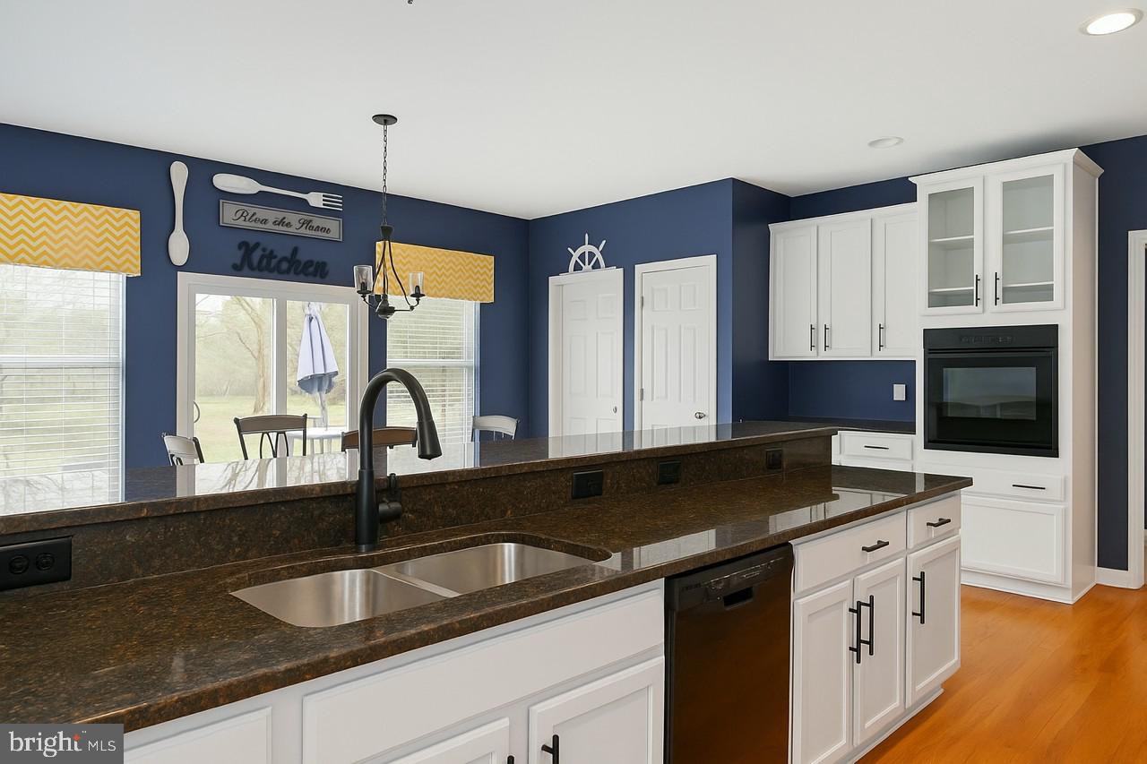 1112 PICKETT ST, FREDERICKSBURG, Virginia 22401, 5 Bedrooms Bedrooms, ,3 BathroomsBathrooms,Residential,For sale,1112 PICKETT ST,VAFB2008514 MLS # VAFB2008514