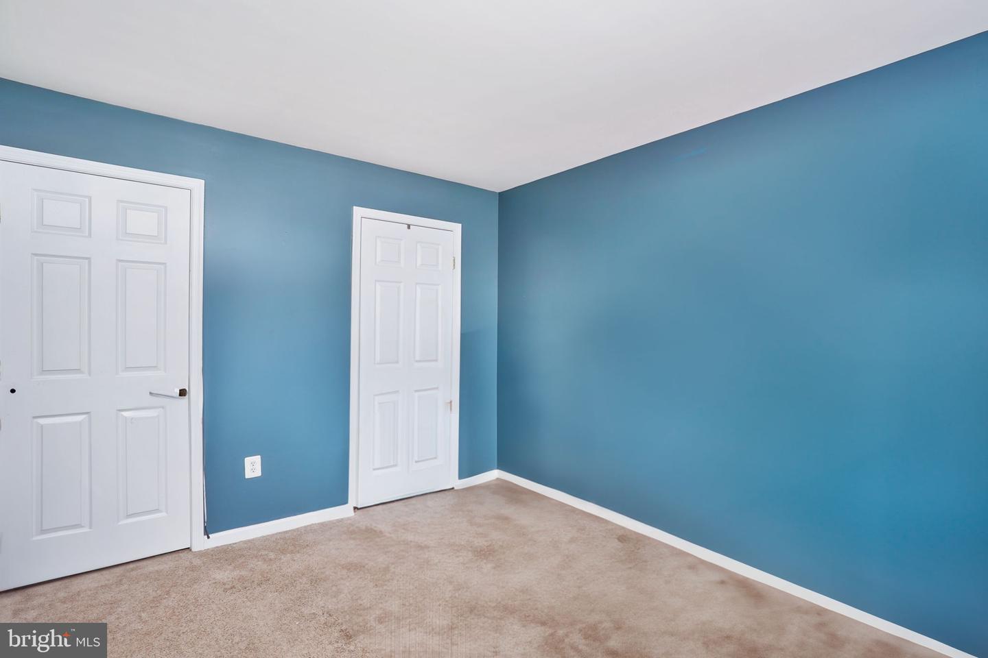 1112 PICKETT ST, FREDERICKSBURG, Virginia 22401, 5 Bedrooms Bedrooms, ,3 BathroomsBathrooms,Residential,For sale,1112 PICKETT ST,VAFB2008514 MLS # VAFB2008514