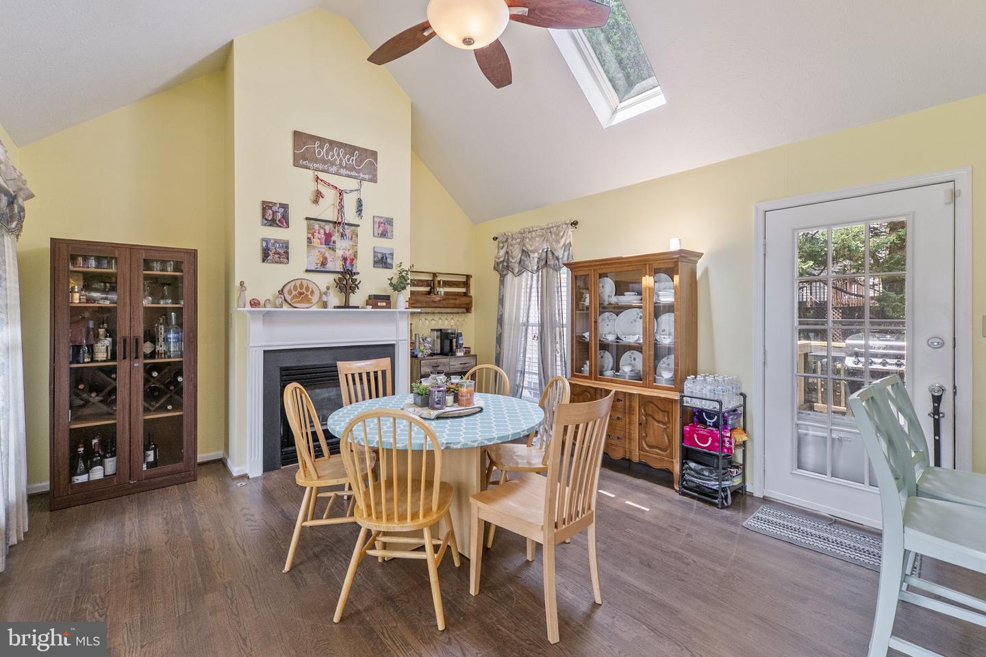 131 ASBURY RD, WINCHESTER, Virginia 22602, 4 Bedrooms Bedrooms, 12 Rooms Rooms,2 BathroomsBathrooms,Residential,For sale,131 ASBURY RD,VAFV2035148 MLS # VAFV2035148