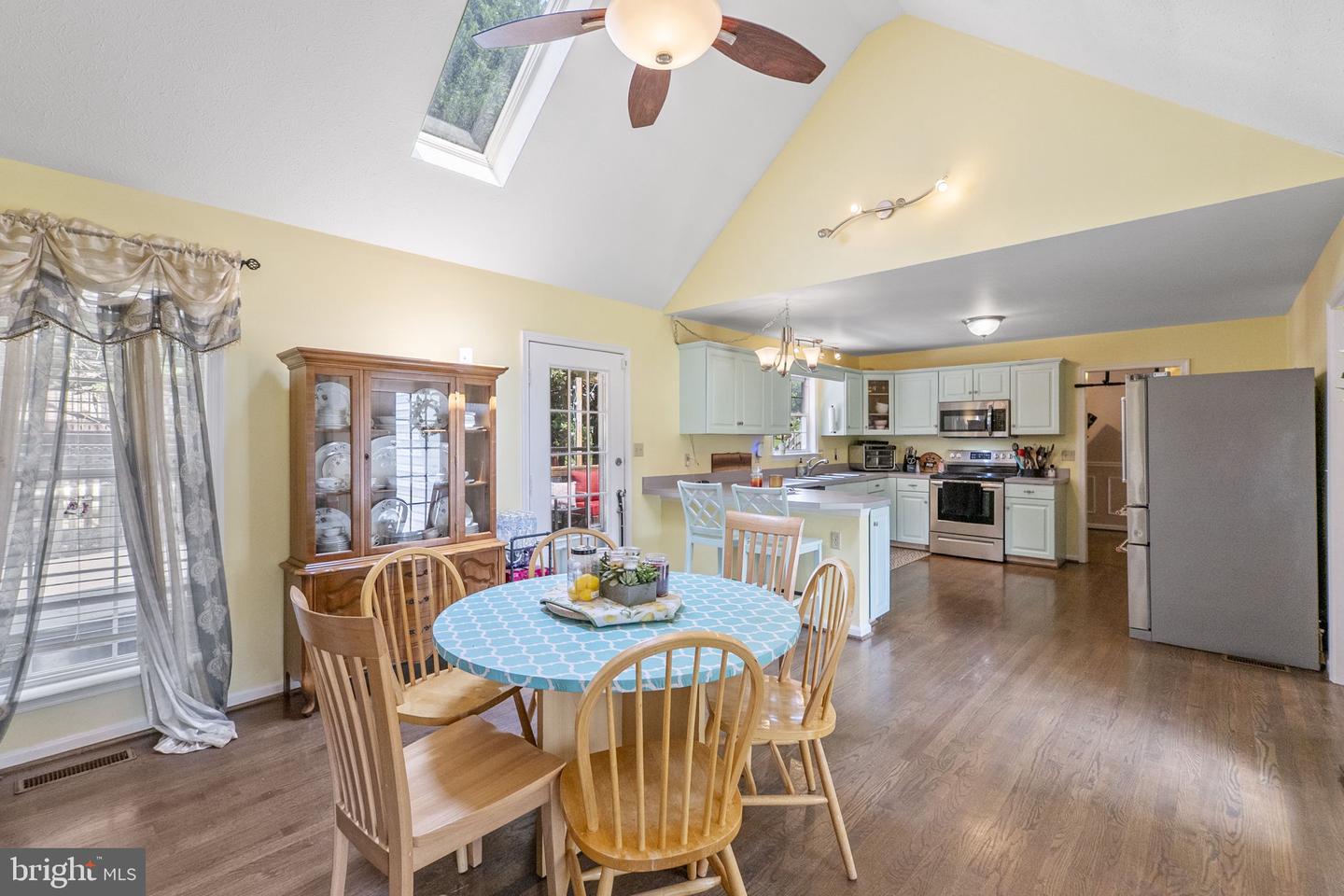 131 ASBURY RD, WINCHESTER, Virginia 22602, 4 Bedrooms Bedrooms, 12 Rooms Rooms,2 BathroomsBathrooms,Residential,For sale,131 ASBURY RD,VAFV2035148 MLS # VAFV2035148