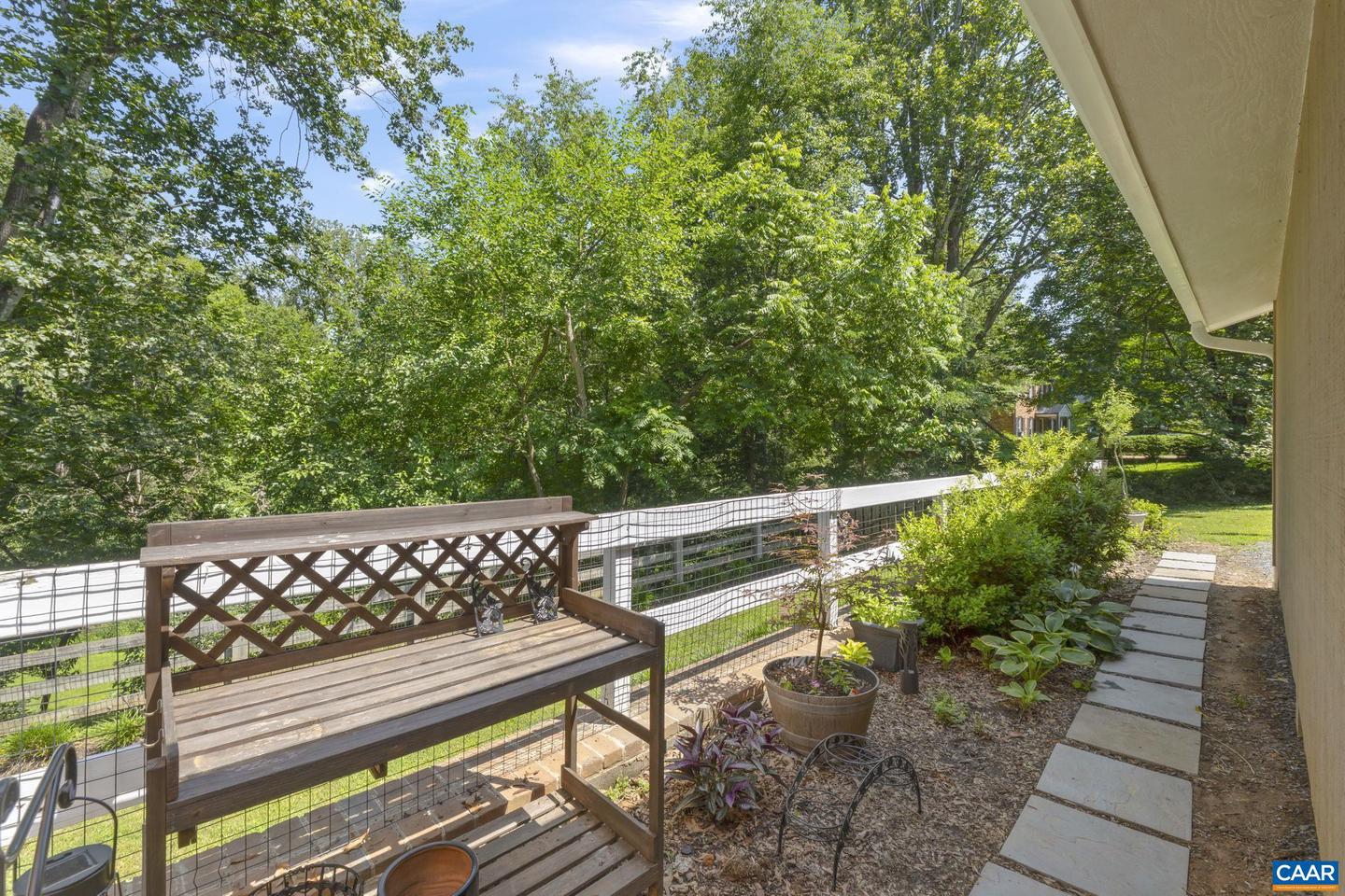 310 GLOUCESTER RD, CHARLOTTESVILLE, Virginia 22901, 4 Bedrooms Bedrooms, ,3 BathroomsBathrooms,Residential,For sale,310 GLOUCESTER RD,666174 MLS # 666174