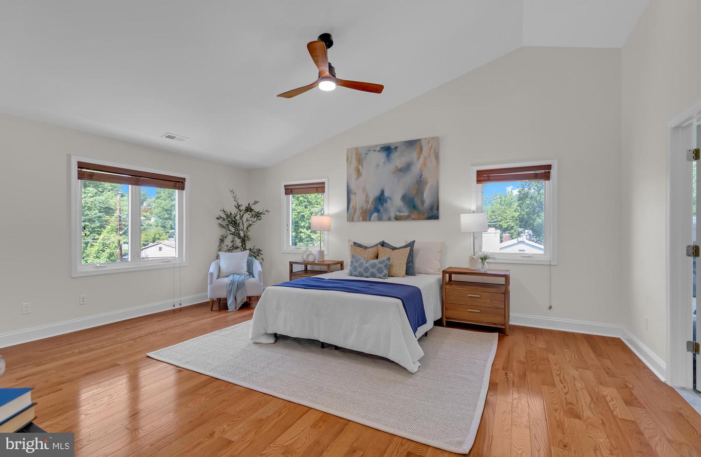 3805 CAROLYN AVE, FAIRFAX, Virginia 22031, 6 Bedrooms Bedrooms, ,5 BathroomsBathrooms,Residential,For sale,3805 CAROLYN AVE,VAFC2006544 MLS # VAFC2006544