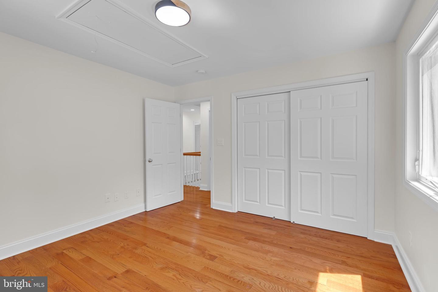 3805 CAROLYN AVE, FAIRFAX, Virginia 22031, 6 Bedrooms Bedrooms, ,5 BathroomsBathrooms,Residential,For sale,3805 CAROLYN AVE,VAFC2006544 MLS # VAFC2006544