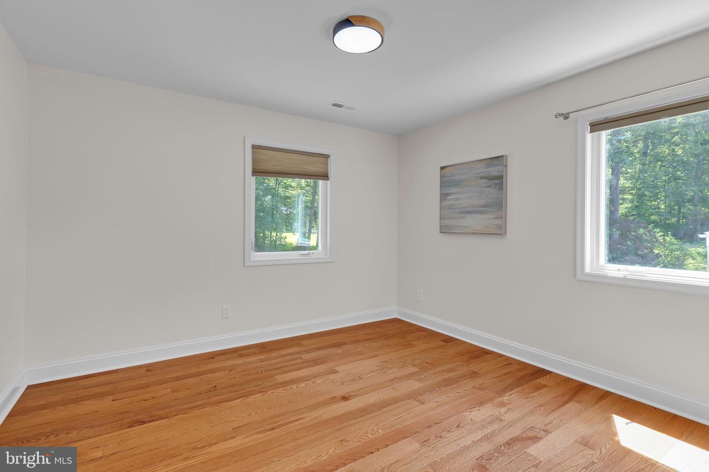 3805 CAROLYN AVE, FAIRFAX, Virginia 22031, 6 Bedrooms Bedrooms, ,5 BathroomsBathrooms,Residential,For sale,3805 CAROLYN AVE,VAFC2006544 MLS # VAFC2006544