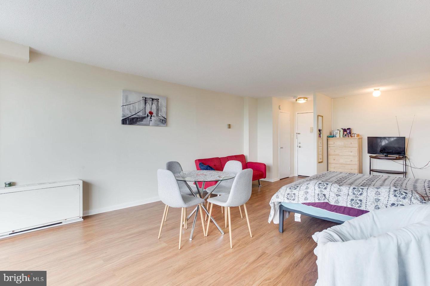 2500 N VAN DORN ST #415, ALEXANDRIA, Virginia 22302, ,1 BathroomBathrooms,Residential,For sale,2500 N VAN DORN ST #415,VAAX2046998 MLS # VAAX2046998