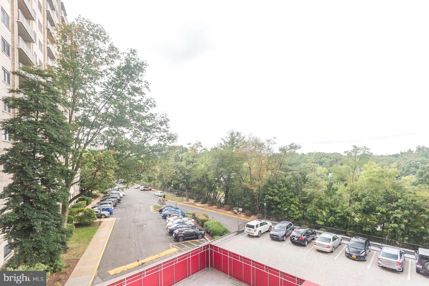 2500 N VAN DORN ST #415, ALEXANDRIA, Virginia 22302, ,1 BathroomBathrooms,Residential,For sale,2500 N VAN DORN ST #415,VAAX2046998 MLS # VAAX2046998