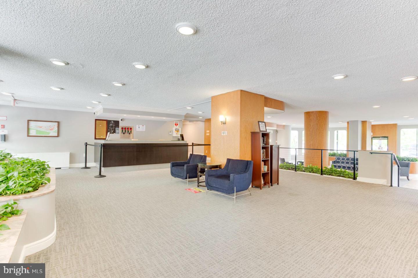 2500 N VAN DORN ST #415, ALEXANDRIA, Virginia 22302, ,1 BathroomBathrooms,Residential,For sale,2500 N VAN DORN ST #415,VAAX2046998 MLS # VAAX2046998