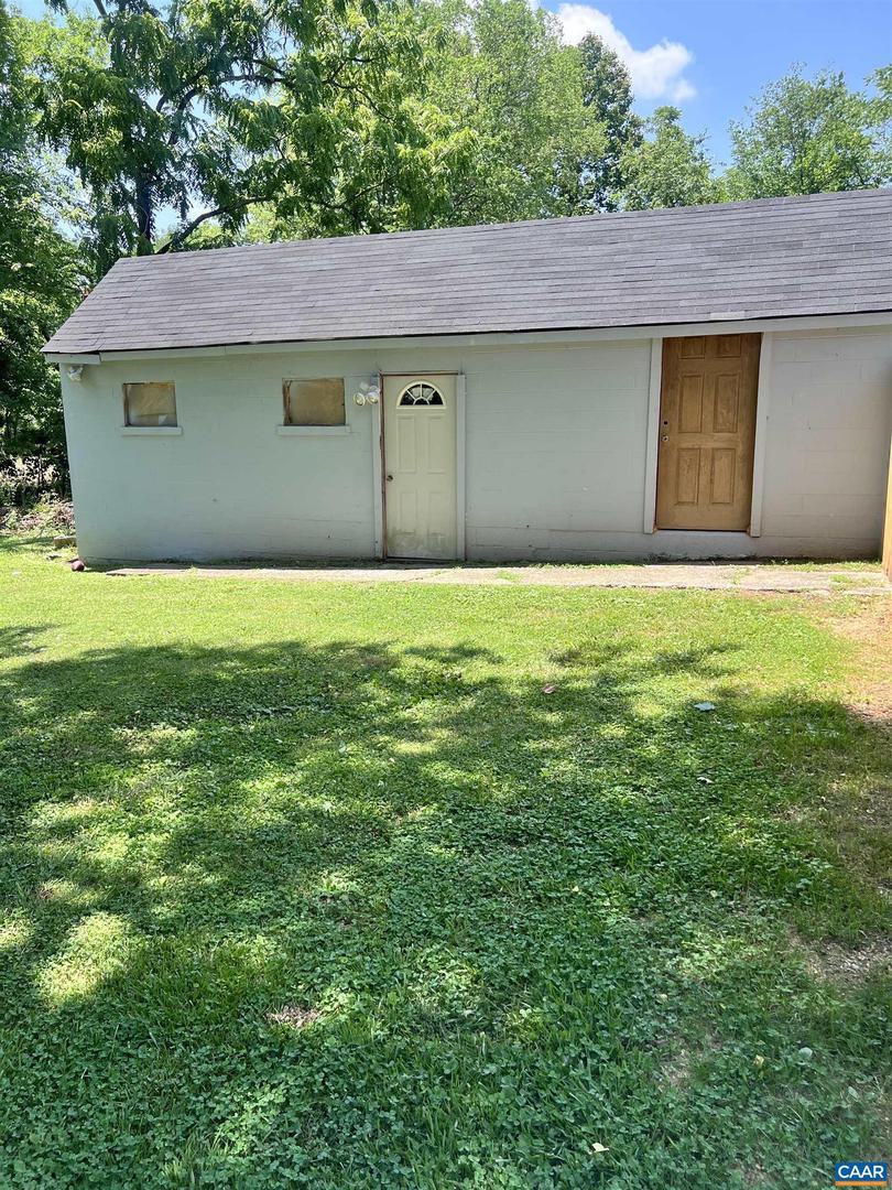 107 CHARLES ST, GORDONSVILLE, Virginia 22942, 4 Bedrooms Bedrooms, ,2 BathroomsBathrooms,Residential,For sale,107 CHARLES ST,666194 MLS # 666194