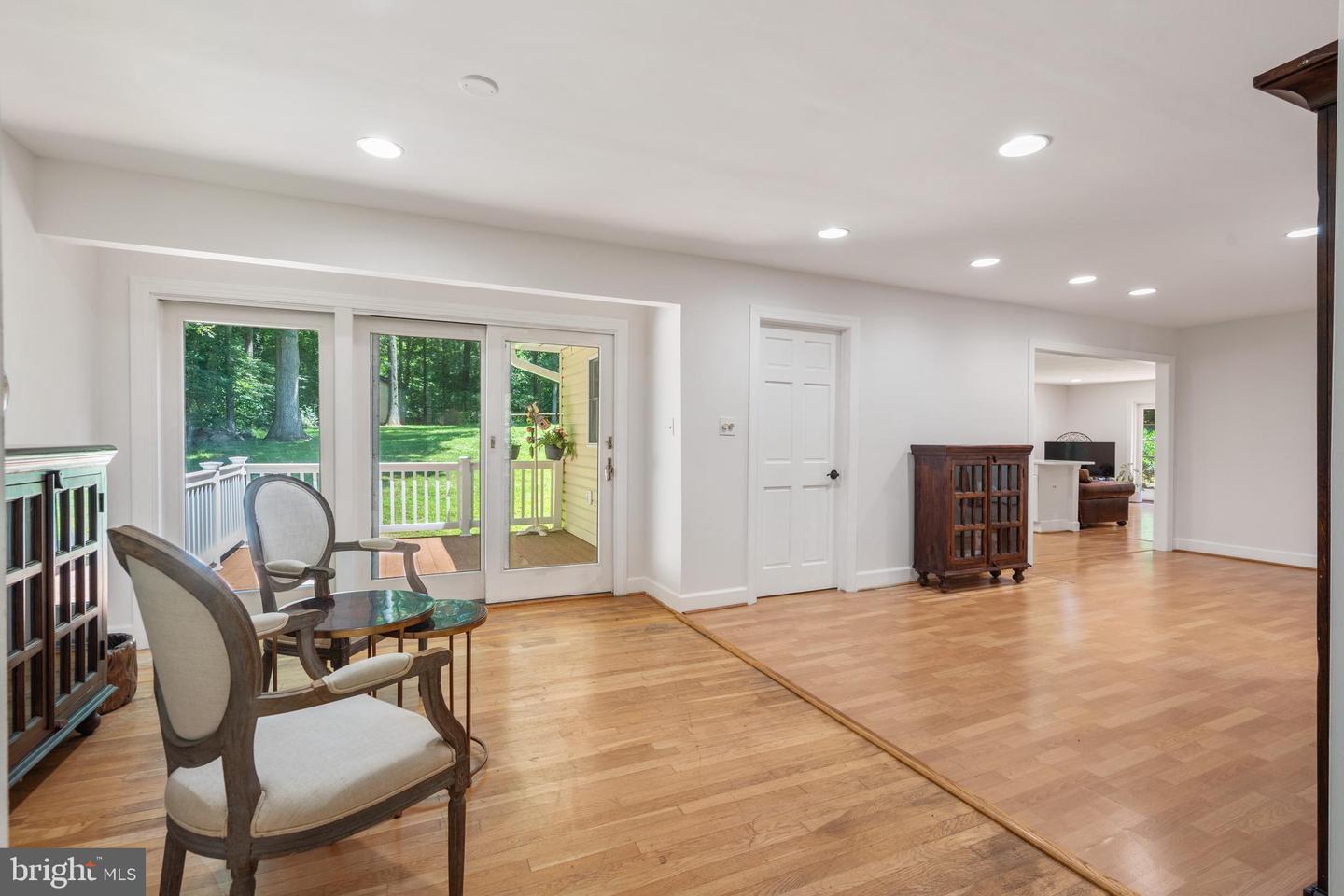 10418 ADEL RD, OAKTON, Virginia 22124, 4 Bedrooms Bedrooms, ,4 BathroomsBathrooms,Residential,For sale,10418 ADEL RD,VAFX2252430 MLS # VAFX2252430