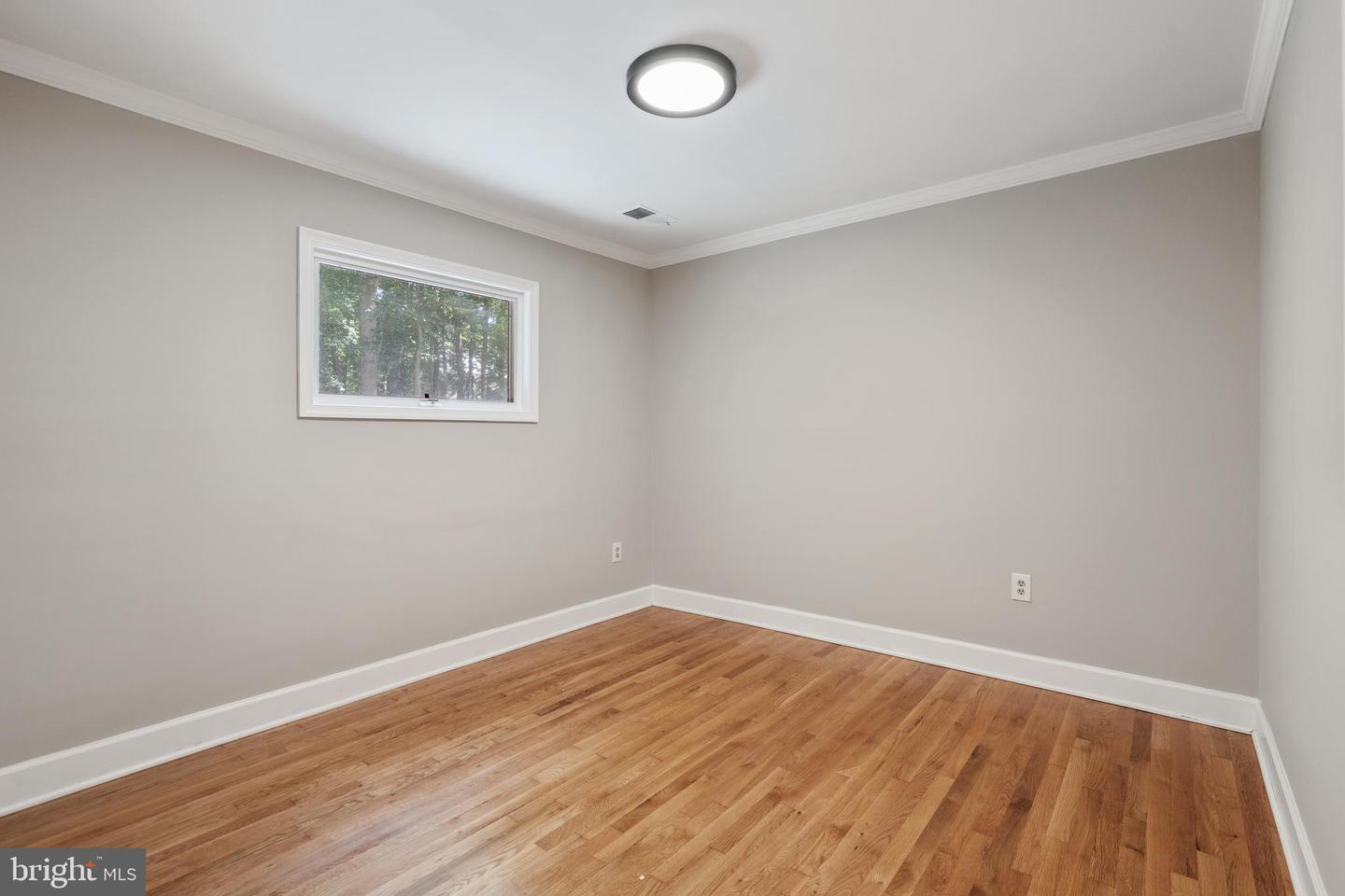 10418 ADEL RD, OAKTON, Virginia 22124, 4 Bedrooms Bedrooms, ,4 BathroomsBathrooms,Residential,For sale,10418 ADEL RD,VAFX2252430 MLS # VAFX2252430