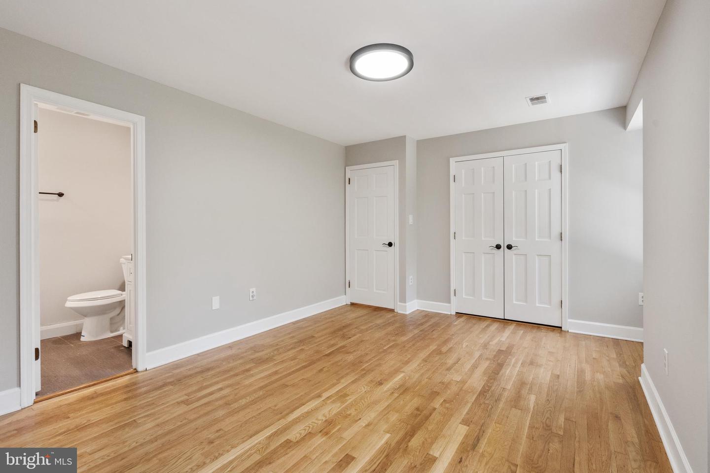 10418 ADEL RD, OAKTON, Virginia 22124, 4 Bedrooms Bedrooms, ,4 BathroomsBathrooms,Residential,For sale,10418 ADEL RD,VAFX2252430 MLS # VAFX2252430