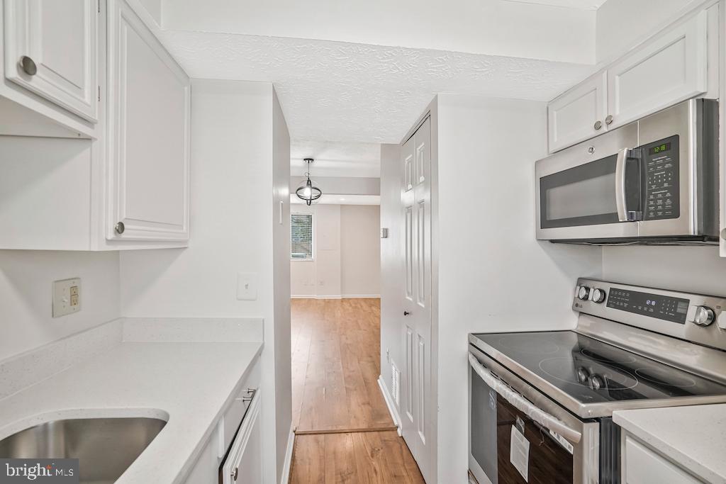 8549 BLUE ROCK LN, LORTON, Virginia 22079, 2 Bedrooms Bedrooms, ,1 BathroomBathrooms,Residential,For sale,8549 BLUE ROCK LN,VAFX2252432 MLS # VAFX2252432