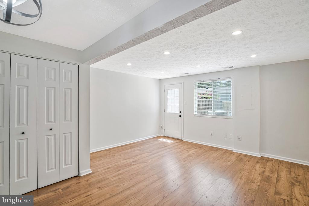 8549 BLUE ROCK LN, LORTON, Virginia 22079, 2 Bedrooms Bedrooms, ,1 BathroomBathrooms,Residential,For sale,8549 BLUE ROCK LN,VAFX2252432 MLS # VAFX2252432