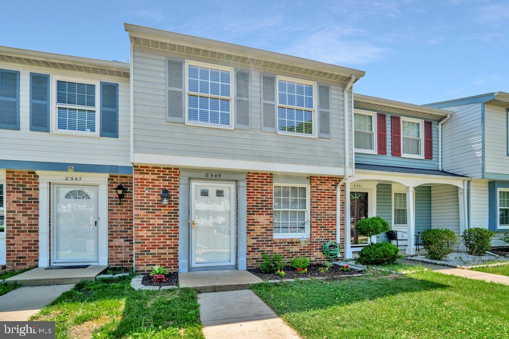 8549 BLUE ROCK LN, LORTON, Virginia 22079, 2 Bedrooms Bedrooms, ,1 BathroomBathrooms,Residential,For sale,8549 BLUE ROCK LN,VAFX2252432 MLS # VAFX2252432