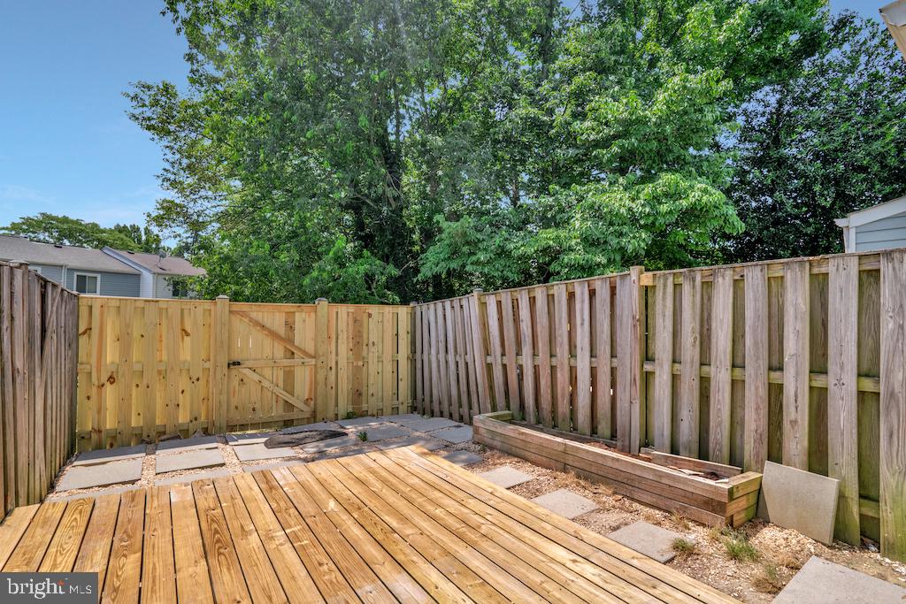 8549 BLUE ROCK LN, LORTON, Virginia 22079, 2 Bedrooms Bedrooms, ,1 BathroomBathrooms,Residential,For sale,8549 BLUE ROCK LN,VAFX2252432 MLS # VAFX2252432