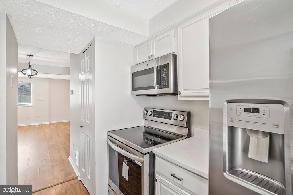 8549 BLUE ROCK LN, LORTON, Virginia 22079, 2 Bedrooms Bedrooms, ,1 BathroomBathrooms,Residential,For sale,8549 BLUE ROCK LN,VAFX2252432 MLS # VAFX2252432