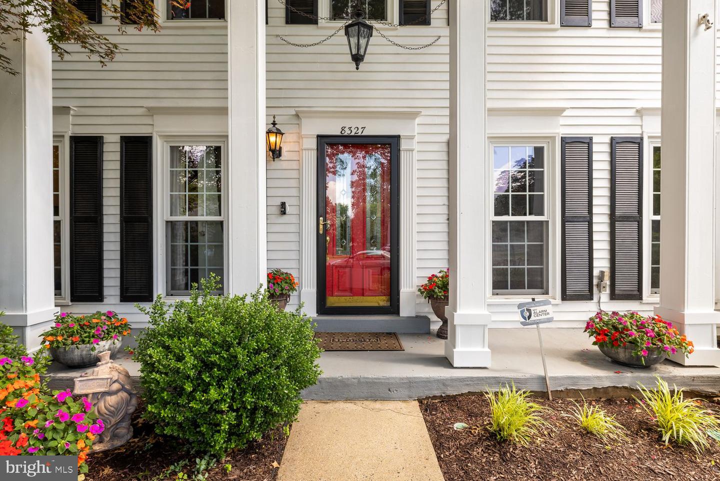 8327 FRAN CT, LORTON, Virginia 22079, 4 Bedrooms Bedrooms, ,4 BathroomsBathrooms,Residential,For sale,8327 FRAN CT,VAFX2252306 MLS # VAFX2252306