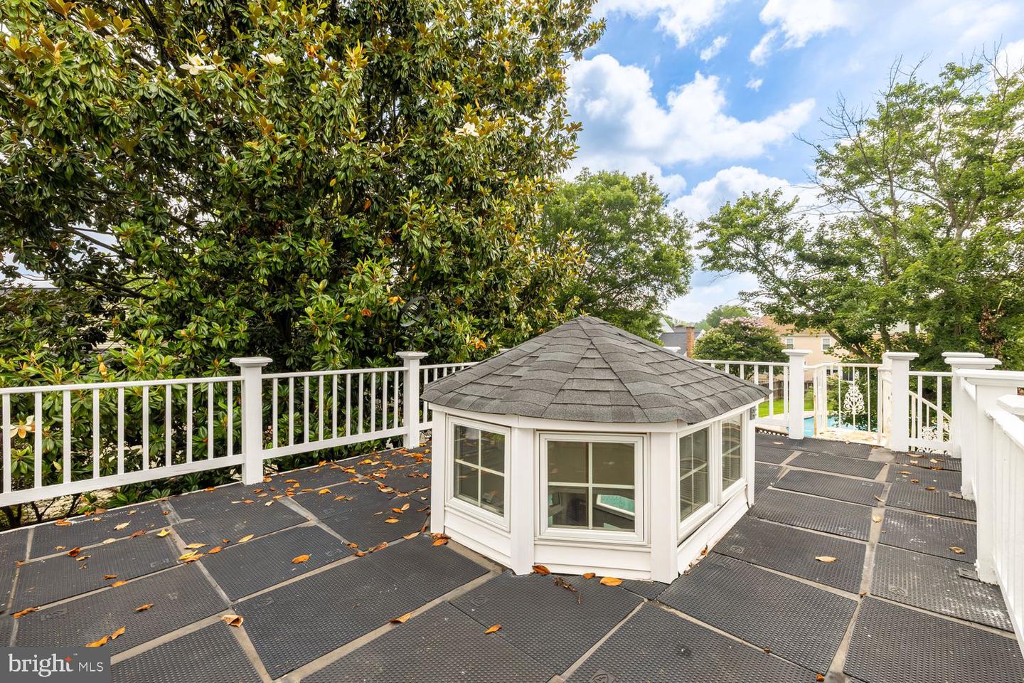 8327 FRAN CT, LORTON, Virginia 22079, 4 Bedrooms Bedrooms, ,4 BathroomsBathrooms,Residential,For sale,8327 FRAN CT,VAFX2252306 MLS # VAFX2252306