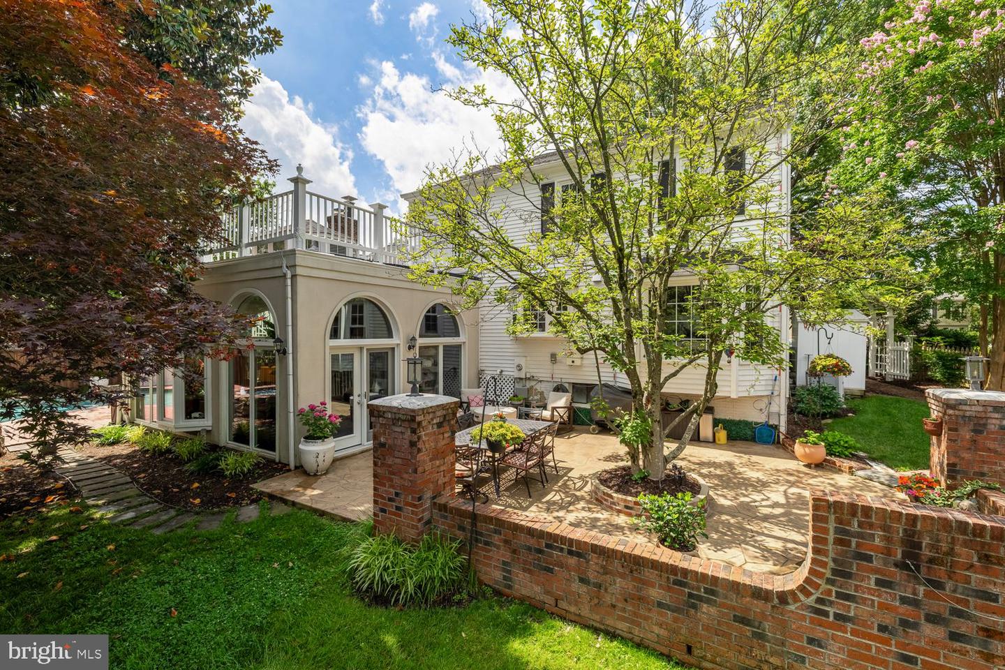 8327 FRAN CT, LORTON, Virginia 22079, 4 Bedrooms Bedrooms, ,4 BathroomsBathrooms,Residential,For sale,8327 FRAN CT,VAFX2252306 MLS # VAFX2252306