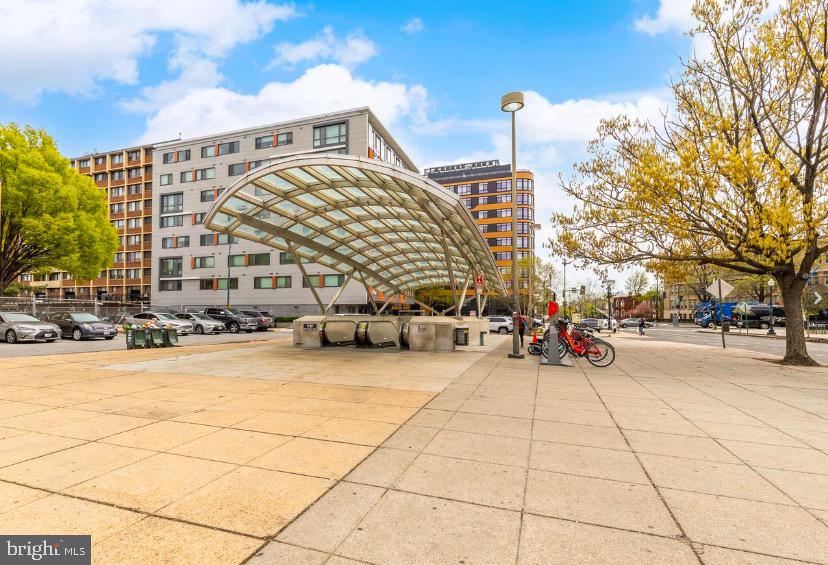 1817 6TH ST NW #A, WASHINGTON, District Of Columbia 20001, 2 Bedrooms Bedrooms, ,2 BathroomsBathrooms,Residential,For sale,1817 6TH ST NW #A,DCDC2208098 MLS # DCDC2208098