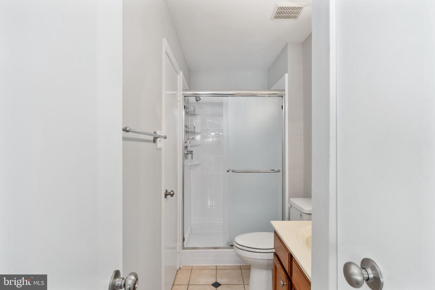 15091 HOLLEYSIDE DR, DUMFRIES, Virginia 22025, 3 Bedrooms Bedrooms, ,2 BathroomsBathrooms,Residential,For sale,15091 HOLLEYSIDE DR,VAPW2098170 MLS # VAPW2098170