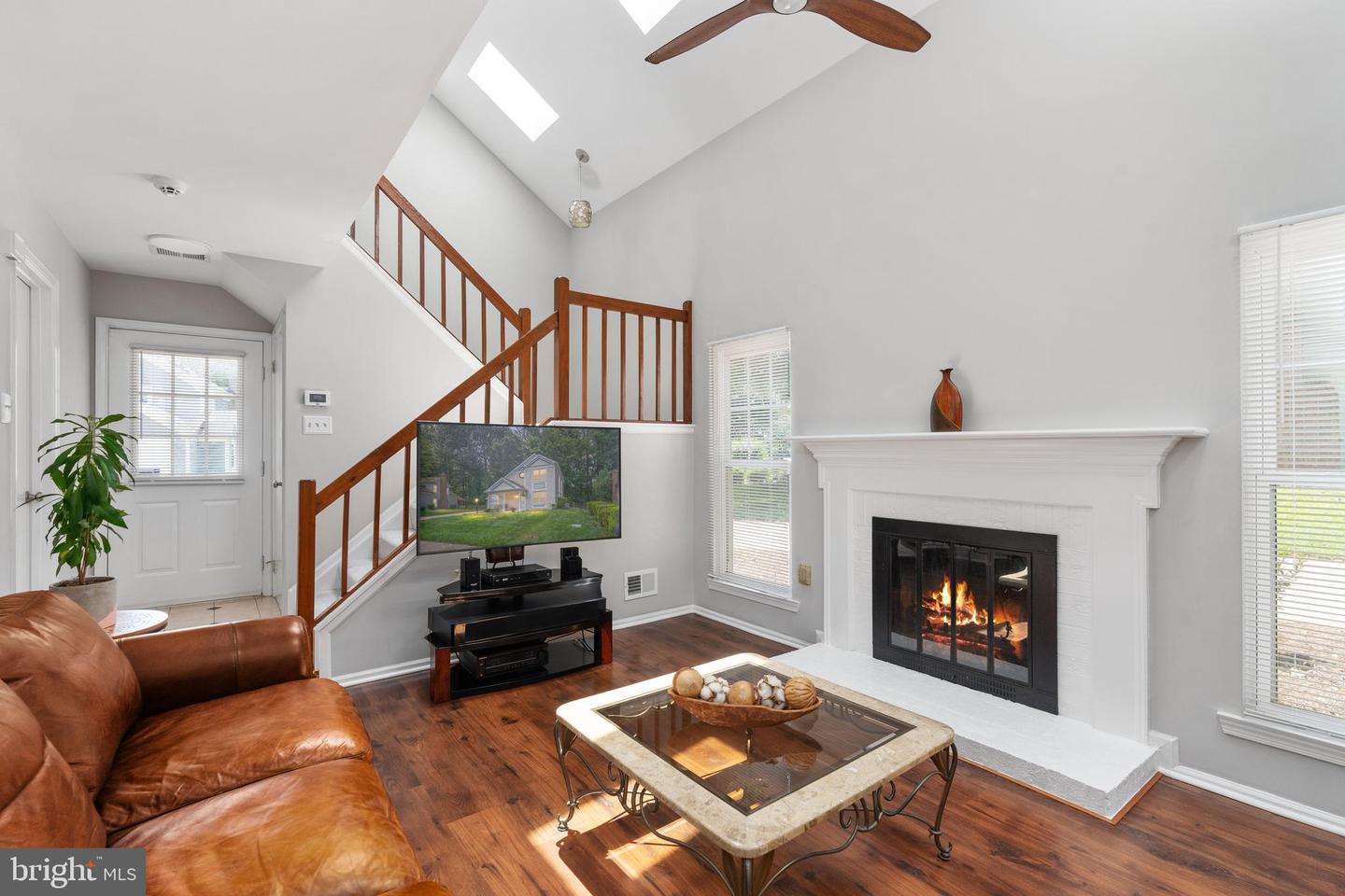 15091 HOLLEYSIDE DR, DUMFRIES, Virginia 22025, 3 Bedrooms Bedrooms, ,2 BathroomsBathrooms,Residential,For sale,15091 HOLLEYSIDE DR,VAPW2098170 MLS # VAPW2098170