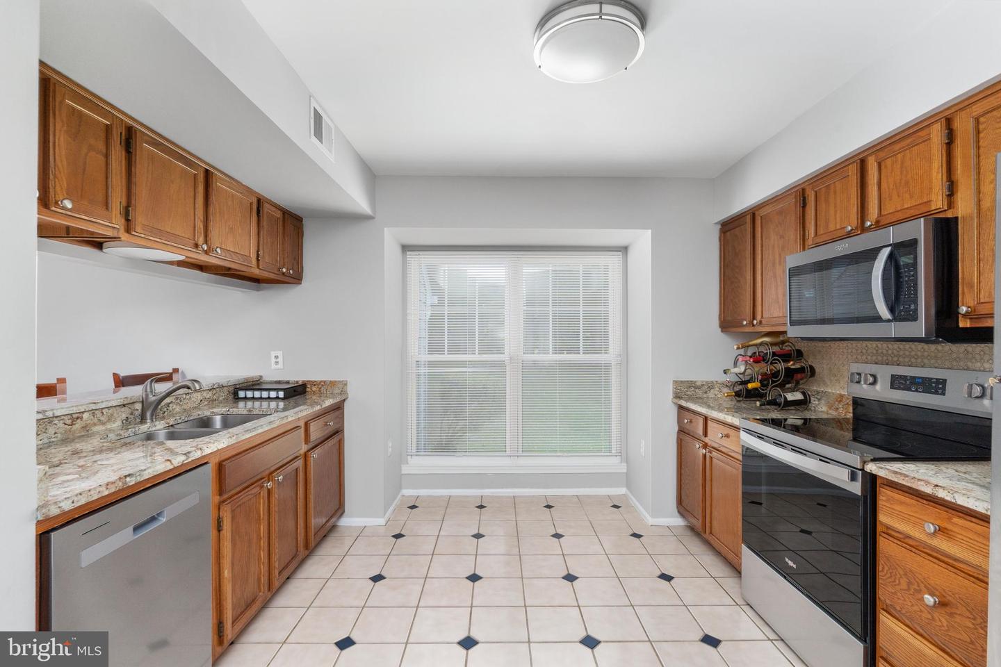 15091 HOLLEYSIDE DR, DUMFRIES, Virginia 22025, 3 Bedrooms Bedrooms, ,2 BathroomsBathrooms,Residential,For sale,15091 HOLLEYSIDE DR,VAPW2098170 MLS # VAPW2098170