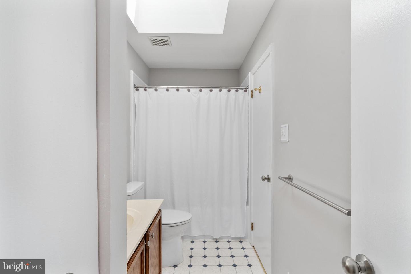 15091 HOLLEYSIDE DR, DUMFRIES, Virginia 22025, 3 Bedrooms Bedrooms, ,2 BathroomsBathrooms,Residential,For sale,15091 HOLLEYSIDE DR,VAPW2098170 MLS # VAPW2098170