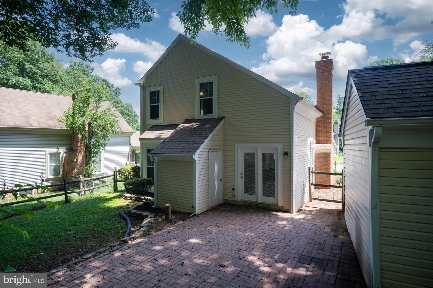 15091 HOLLEYSIDE DR, DUMFRIES, Virginia 22025, 3 Bedrooms Bedrooms, ,2 BathroomsBathrooms,Residential,For sale,15091 HOLLEYSIDE DR,VAPW2098170 MLS # VAPW2098170
