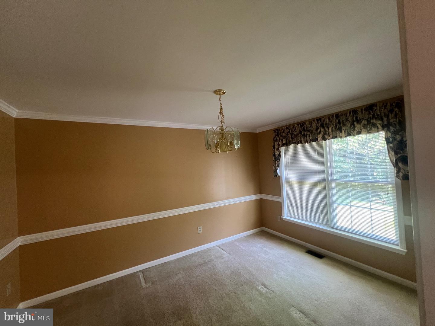 2011 SIERRA DR, FREDERICKSBURG, Virginia 22405, 4 Bedrooms Bedrooms, ,3 BathroomsBathrooms,Residential,For sale,2011 SIERRA DR,VAST2040334 MLS # VAST2040334