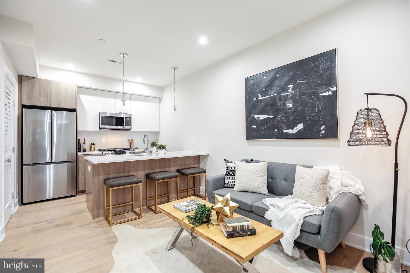1421 SPRING RD NW #101, WASHINGTON, District Of Columbia 20010, 2 Bedrooms Bedrooms, ,1 BathroomBathrooms,Residential,For sale,1421 SPRING RD NW #101,DCDC2208246 MLS # DCDC2208246