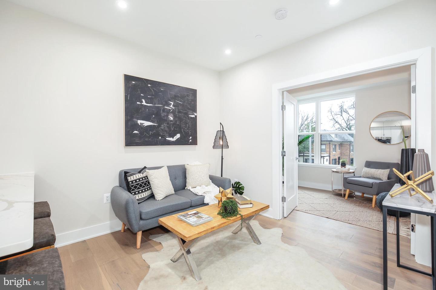 1421 SPRING RD NW #101, WASHINGTON, District Of Columbia 20010, 2 Bedrooms Bedrooms, ,1 BathroomBathrooms,Residential,For sale,1421 SPRING RD NW #101,DCDC2208246 MLS # DCDC2208246