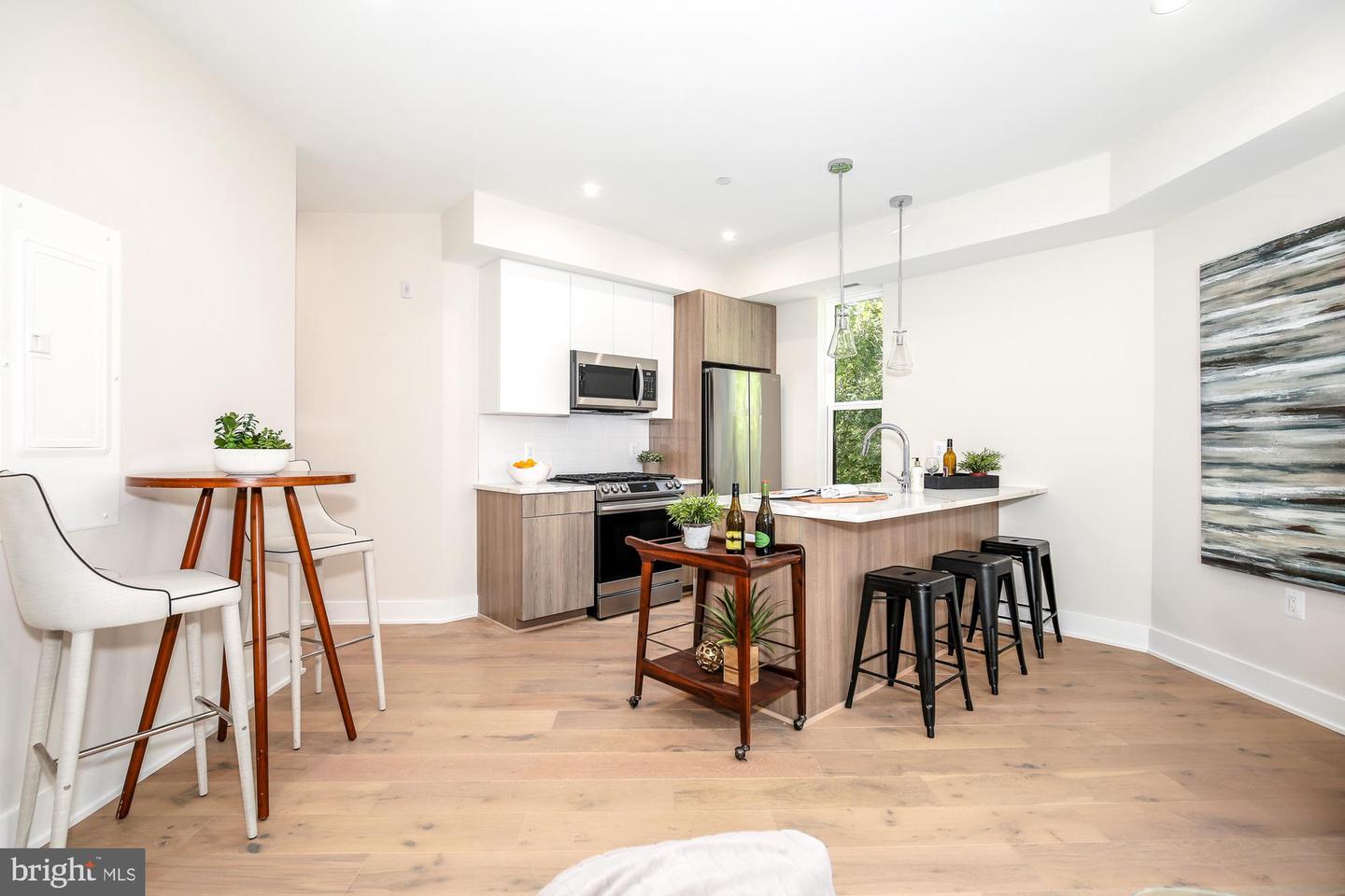 1421 SPRING RD NW #204, WASHINGTON, District Of Columbia 20010, 1 Bedroom Bedrooms, ,1 BathroomBathrooms,Residential,For sale,1421 SPRING RD NW #204,DCDC2208250 MLS # DCDC2208250