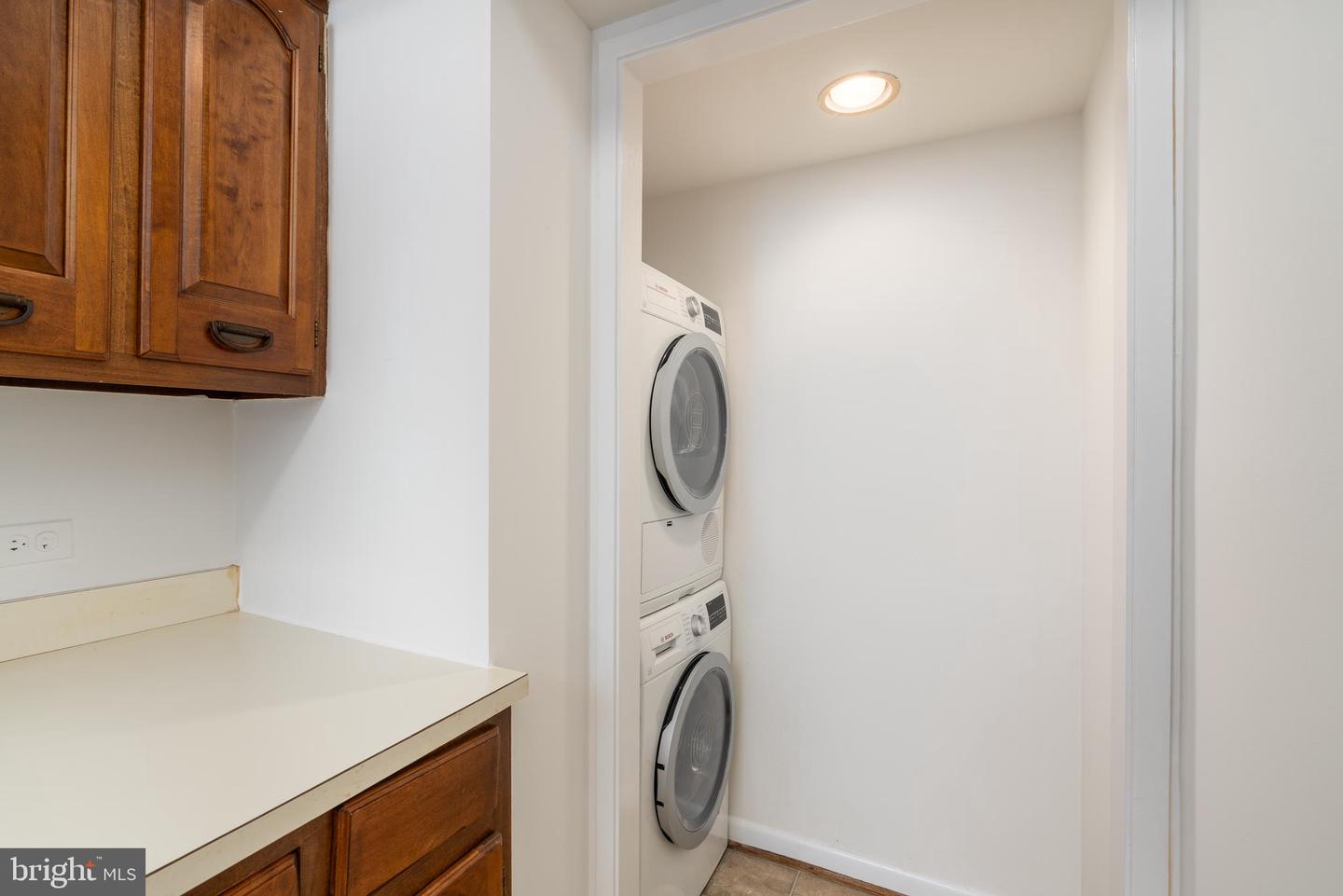 1001 NW 26TH ST NW #607, WASHINGTON, District Of Columbia 20037, 1 Bedroom Bedrooms, ,1 BathroomBathrooms,Residential,For sale,1001 NW 26TH ST NW #607,DCDC2208292 MLS # DCDC2208292