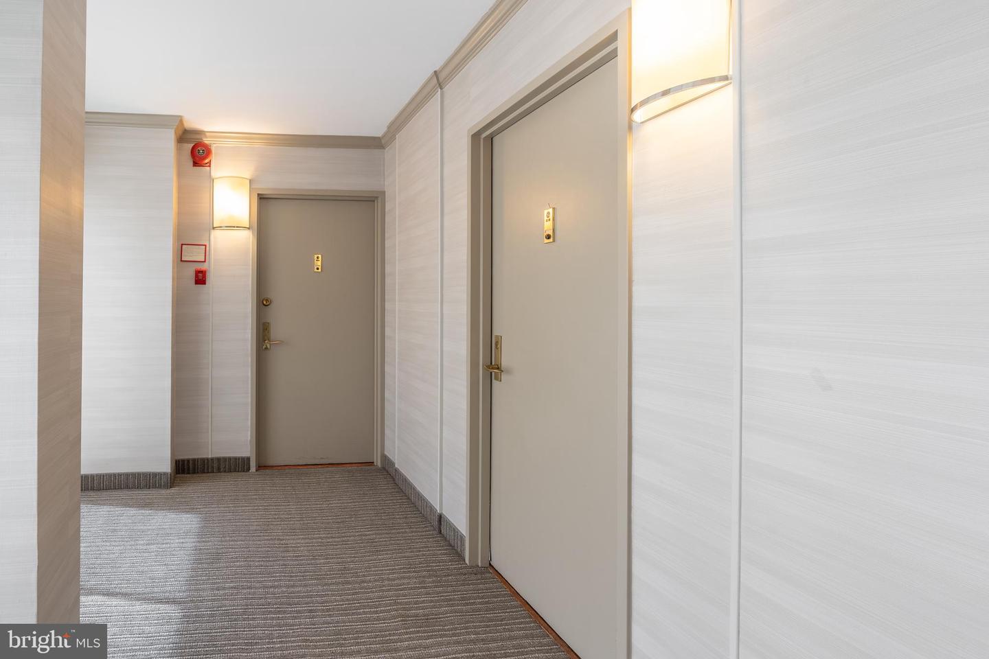 1001 NW 26TH ST NW #607, WASHINGTON, District Of Columbia 20037, 1 Bedroom Bedrooms, ,1 BathroomBathrooms,Residential,For sale,1001 NW 26TH ST NW #607,DCDC2208292 MLS # DCDC2208292