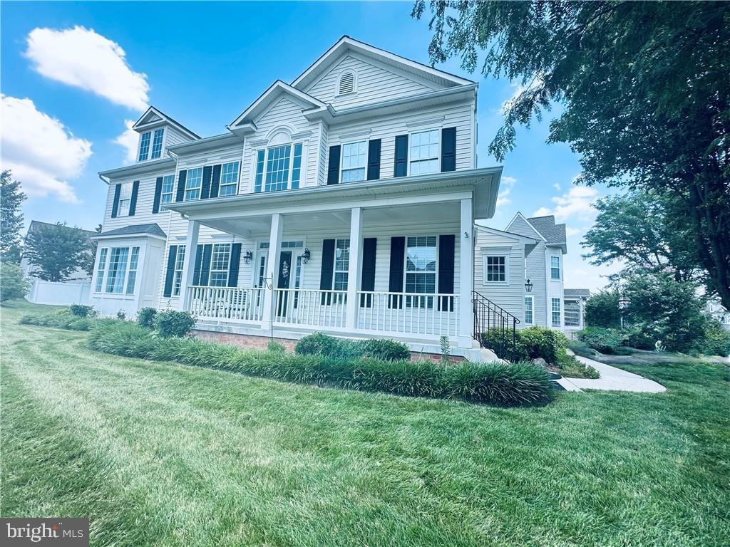 43314 FULLERTON ST, ASHBURN, Virginia 20147, 4 Bedrooms Bedrooms, 8 Rooms Rooms,2 BathroomsBathrooms,Residential,For sale,43314 FULLERTON ST,VALO2100778 MLS # VALO2100778