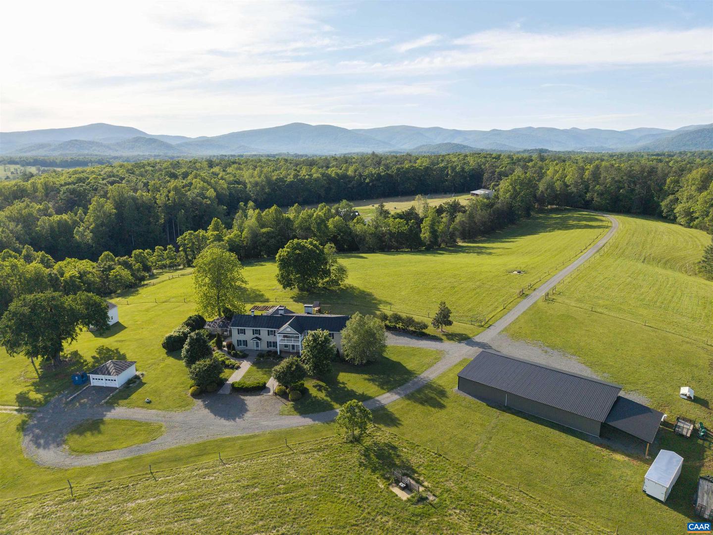 928 SLATE MILL RD #B, STANARDSVILLE, Virginia 22973, 7 Bedrooms Bedrooms, ,5 BathroomsBathrooms,Residential,For sale,928 SLATE MILL RD #B,666220 MLS # 666220