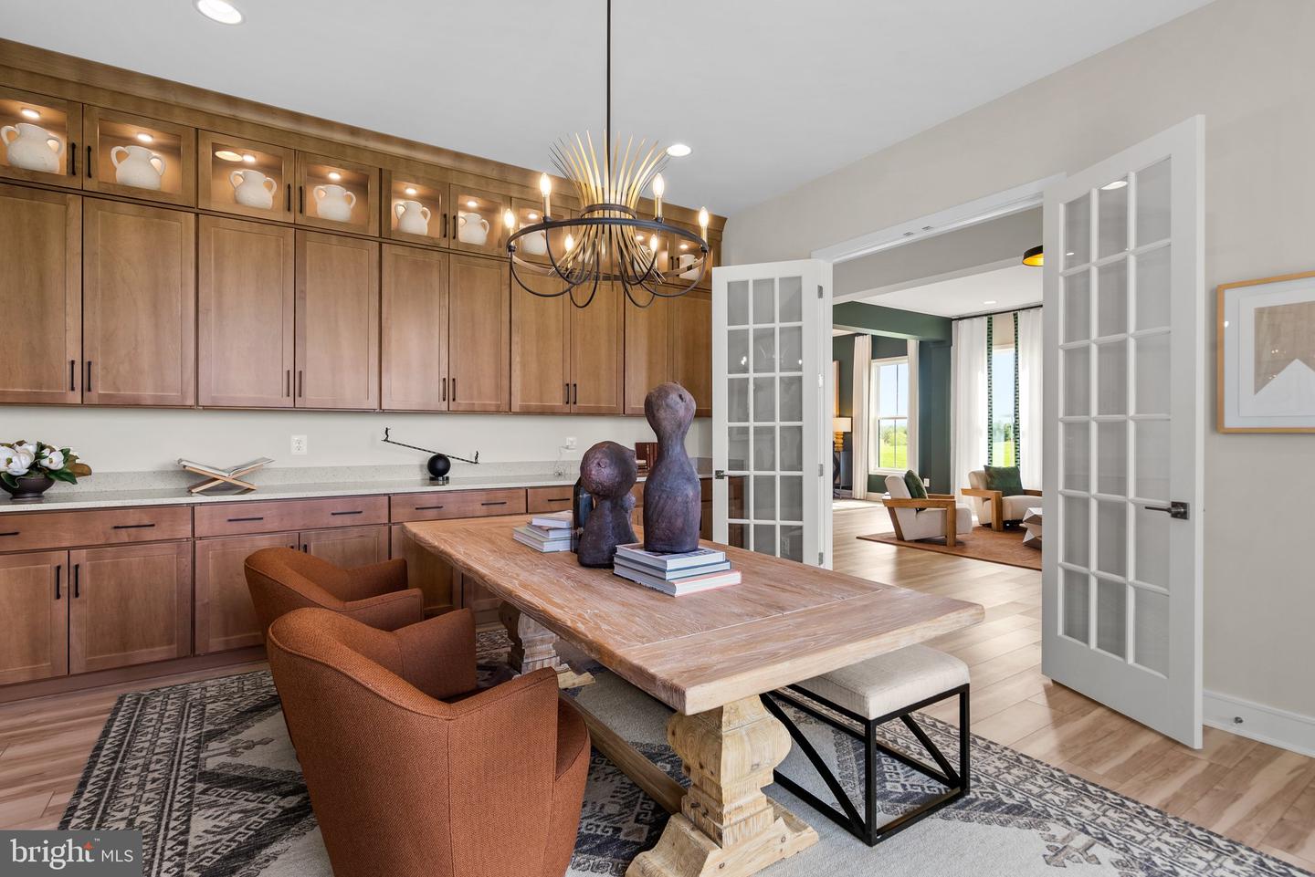 38875 SILVER KING CIR, WATERFORD, Virginia 20197, 6 Bedrooms Bedrooms, ,5 BathroomsBathrooms,Residential,For sale,38875 SILVER KING CIR,VALO2100784 MLS # VALO2100784