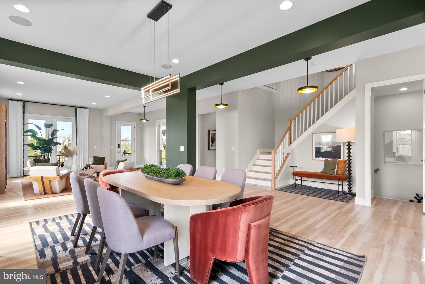 38875 SILVER KING CIR, WATERFORD, Virginia 20197, 6 Bedrooms Bedrooms, ,5 BathroomsBathrooms,Residential,For sale,38875 SILVER KING CIR,VALO2100784 MLS # VALO2100784