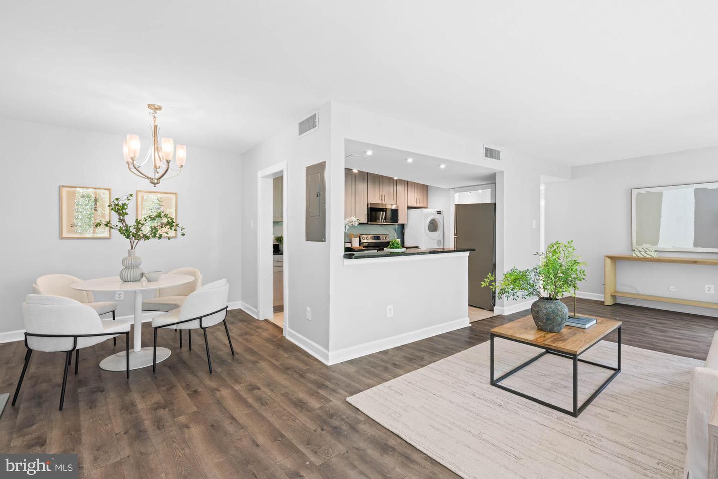 6301 STEVENSON AVE #410, ALEXANDRIA, Virginia 22304, 2 Bedrooms Bedrooms, ,2 BathroomsBathrooms,Residential,For sale,6301 STEVENSON AVE #410,VAAX2047050 MLS # VAAX2047050