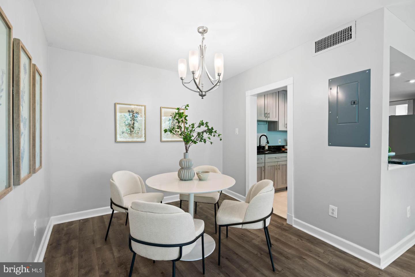6301 STEVENSON AVE #410, ALEXANDRIA, Virginia 22304, 2 Bedrooms Bedrooms, ,2 BathroomsBathrooms,Residential,For sale,6301 STEVENSON AVE #410,VAAX2047050 MLS # VAAX2047050