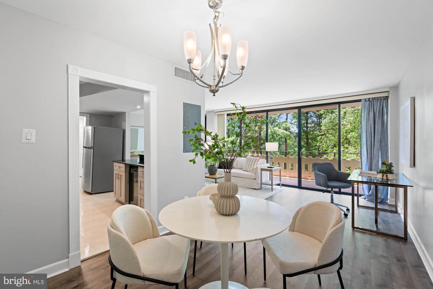 6301 STEVENSON AVE #410, ALEXANDRIA, Virginia 22304, 2 Bedrooms Bedrooms, ,2 BathroomsBathrooms,Residential,For sale,6301 STEVENSON AVE #410,VAAX2047050 MLS # VAAX2047050