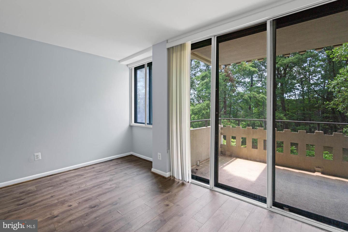6301 STEVENSON AVE #410, ALEXANDRIA, Virginia 22304, 2 Bedrooms Bedrooms, ,2 BathroomsBathrooms,Residential,For sale,6301 STEVENSON AVE #410,VAAX2047050 MLS # VAAX2047050