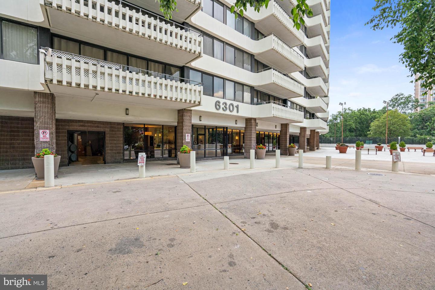6301 STEVENSON AVE #410, ALEXANDRIA, Virginia 22304, 2 Bedrooms Bedrooms, ,2 BathroomsBathrooms,Residential,For sale,6301 STEVENSON AVE #410,VAAX2047050 MLS # VAAX2047050