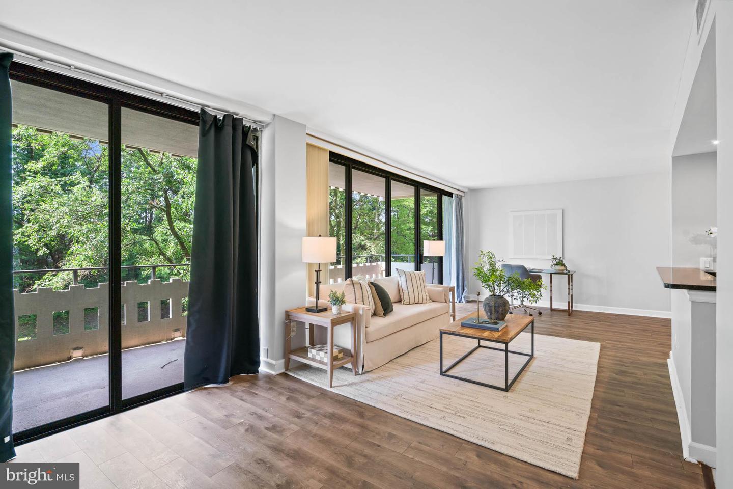 6301 STEVENSON AVE #410, ALEXANDRIA, Virginia 22304, 2 Bedrooms Bedrooms, ,2 BathroomsBathrooms,Residential,For sale,6301 STEVENSON AVE #410,VAAX2047050 MLS # VAAX2047050