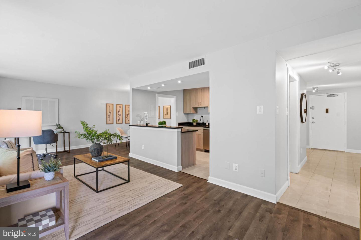 6301 STEVENSON AVE #410, ALEXANDRIA, Virginia 22304, 2 Bedrooms Bedrooms, ,2 BathroomsBathrooms,Residential,For sale,6301 STEVENSON AVE #410,VAAX2047050 MLS # VAAX2047050