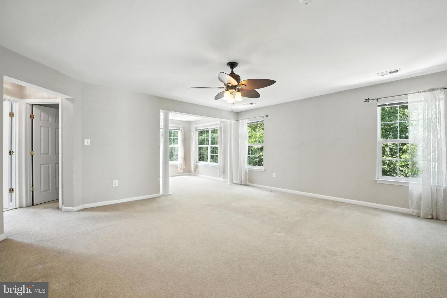 5280 GUNSTON HALL DR, WOODBRIDGE, Virginia 22193, 5 Bedrooms Bedrooms, ,3 BathroomsBathrooms,Residential,For sale,5280 GUNSTON HALL DR,VAPW2098220 MLS # VAPW2098220