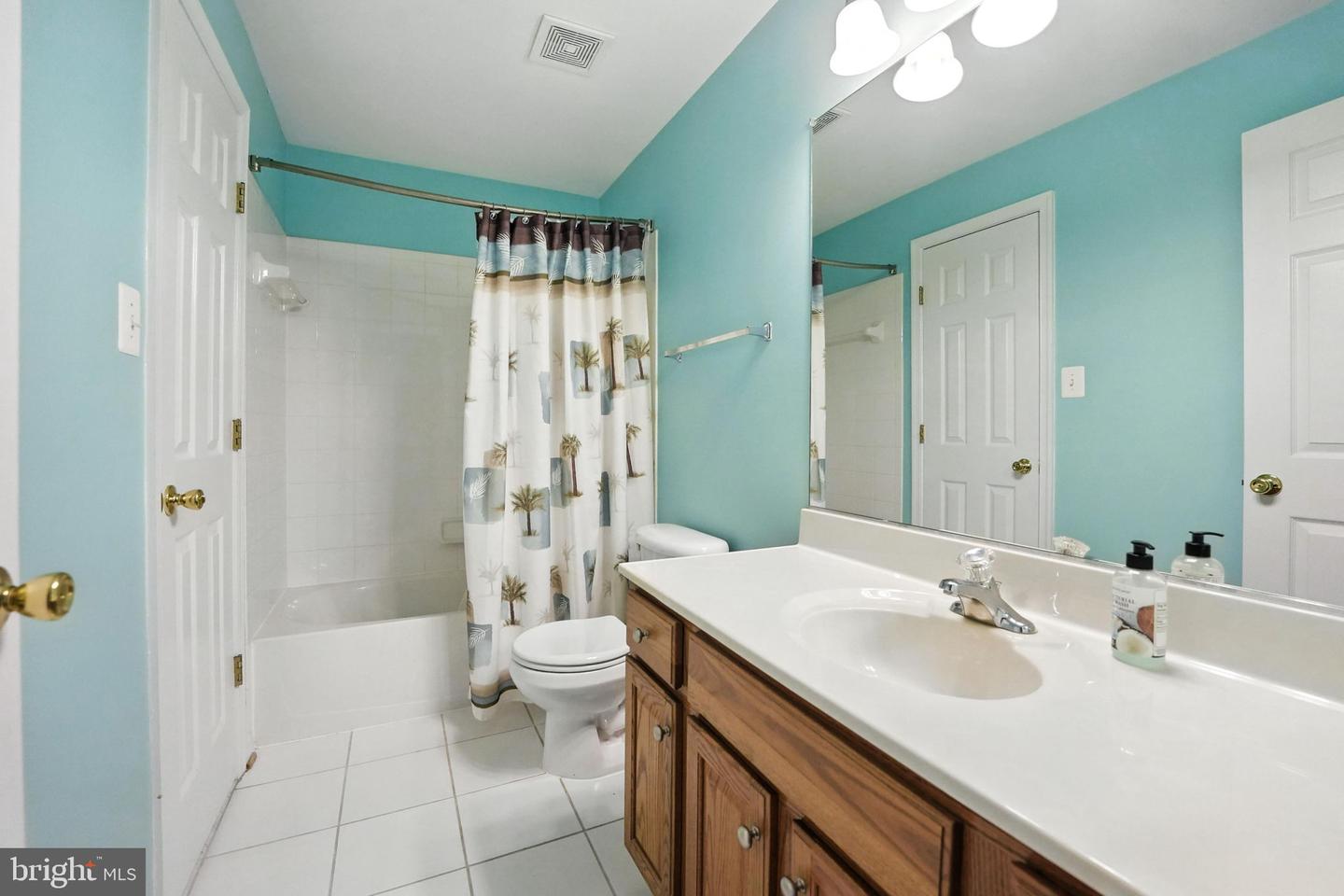 5280 GUNSTON HALL DR, WOODBRIDGE, Virginia 22193, 5 Bedrooms Bedrooms, ,3 BathroomsBathrooms,Residential,For sale,5280 GUNSTON HALL DR,VAPW2098220 MLS # VAPW2098220